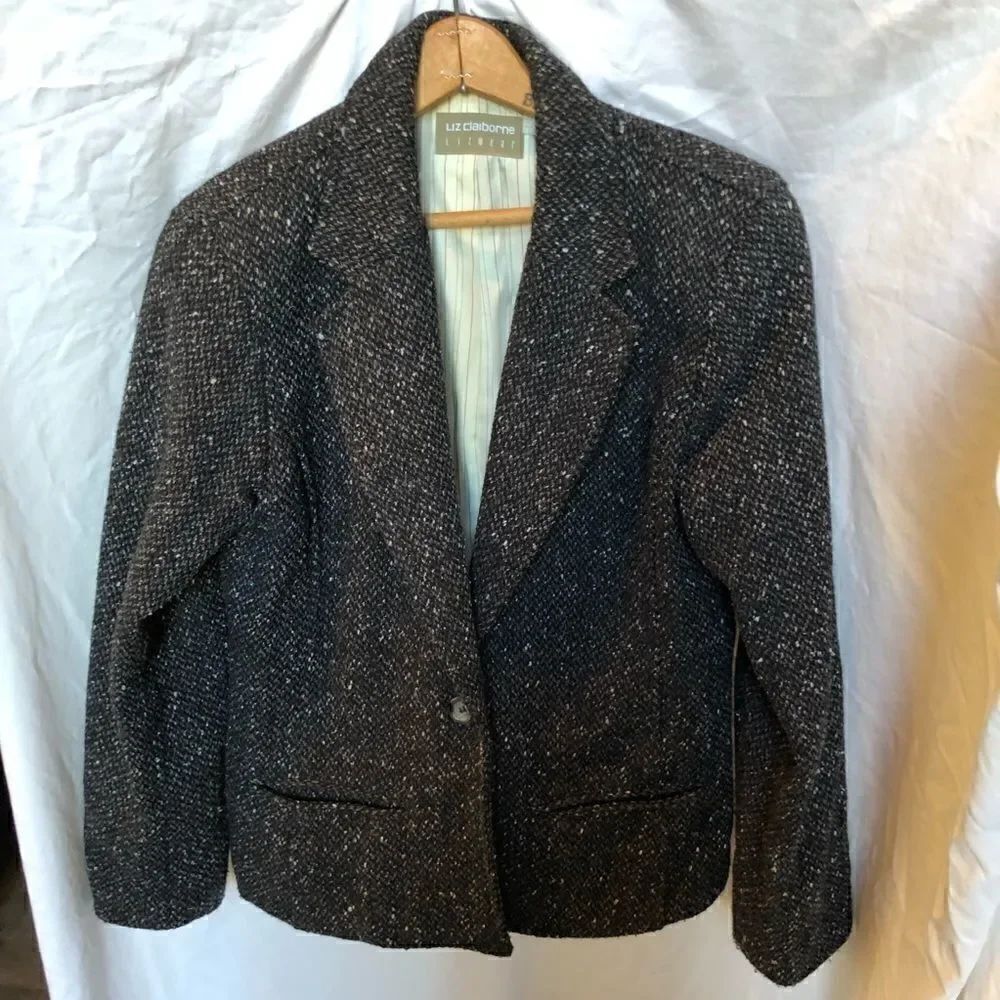 Liz Claiborne Liz Wear Blazer Black with white flecks Size 10